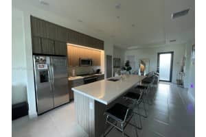 8045 Nw 104th Ave 36 Doral, FL 33178 - MLS#A11977855