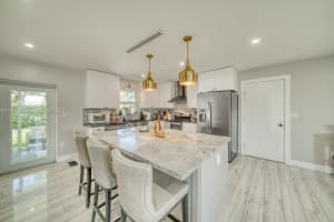 9104 Sw 180th St Palmetto Bay, FL 33157 - MLS#A11977876