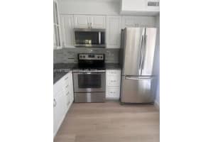 709 Gardens Dr 102 Pompano Beach, FL 33069 - MLS#A11977885