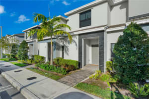 117 NE 3rd St, Florida City, FL 33034, - MLS#A11977888