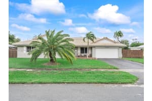 5620 Sw 9th St Plantation, FL 33317 - MLS#A11977891