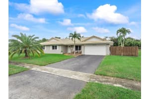 5620 Sw 9th St Plantation, FL 33317 - MLS#A11977891