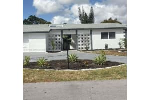 6621 Ficus Dr, Miramar