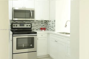 546 SW 1st St APT 404, Miami, FL 33130, - MLS#A11977904