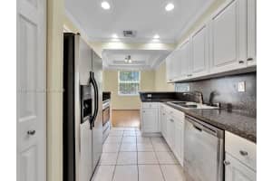 858 Nw 170th Ter 858 Pembroke Pines, FL 33028 - MLS#A11977955