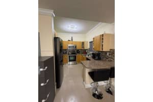 MLS# A11977961, Hialeah, Florida 33015