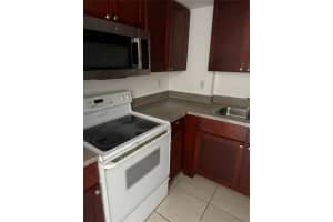 2536 24th St , Miami, FL 33142 - MLS#A11977993