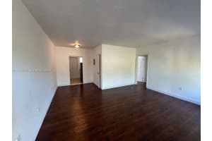 8321 Crespi Blvd #7, Miami, FL 33141, - MLS#A11978001