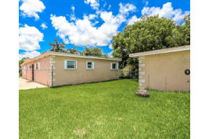 725 Sw 12th Ave Homestead, FL 33030 - MLS#A11978002