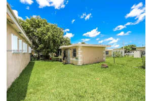 725 Sw 12th Ave Homestead, FL 33030 - MLS#A11978002