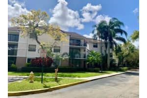 10131 W Sunrise Blvd 204 Plantation, FL 33322 - MLS#A11978009