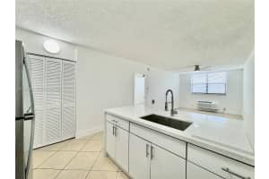 2401 Riverside Dr 407-b Coral Springs, FL 33065 - MLS#A11978062