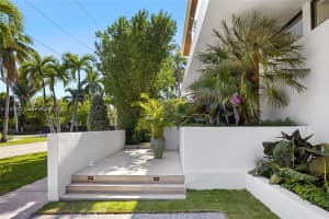 5701 Bay Road, Miami Beach, FL 33140 - MLS#A11978071