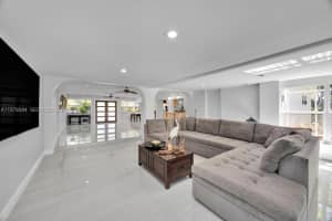 6904 Sw 65th Ave South Miami, FL 33143 - MLS#A11978084