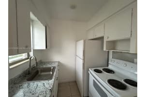 1270 Ne 139th St 1 North Miami, FL 33161 - MLS#A11978090