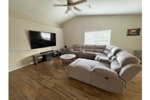 330 Sterling Drive Winter Haven, FL 33884 - MLS#A11978099