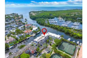 6901 Edgewater Dr 315 Coral Gables, FL 33133 - MLS#A11978127