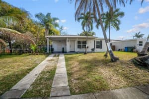 5324 Ne 3rd Ter, Oakland Park