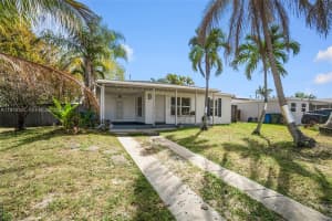 5324 Ne 3rd Ter Oakland Park, FL 33334 - MLS#A11978140