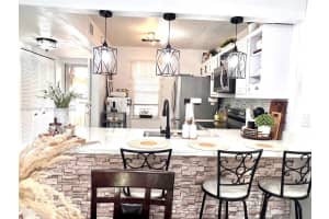 2811 Somerset Dr 211 Lauderdale Lakes, FL 33311 - MLS#A11978149