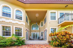 4501 N Bay Rd Miami Beach, FL 33140 - MLS#A11978176