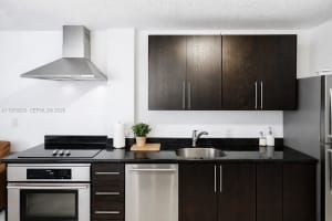 1300 Pennsylvania Ave 109 Miami Beach, FL 33139 - MLS#A11978203