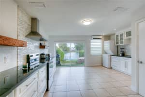 7389 W 18th Ave Hialeah, FL 33014 - MLS#A11978204