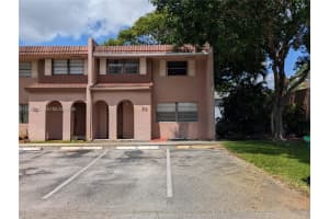 29 Seville Cir 4-49, Davie