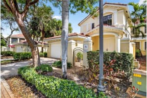 1506 Passion Vine Cir 23-3 Weston, FL 33326 - MLS#A11978258