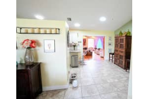 2304 Se 8th Terrace Cape Coral, FL 33990 - MLS#A11978319