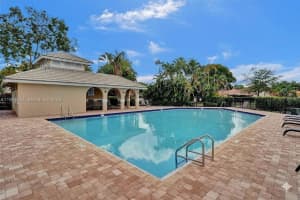 2704 Pinewood Ct 0 Davie, FL 33328 - MLS#A11978354