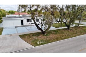 10381 Sw 32nd St Miami, FL 33165 - MLS#A11978358