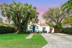 640 Ne 115th St, Biscayne Park