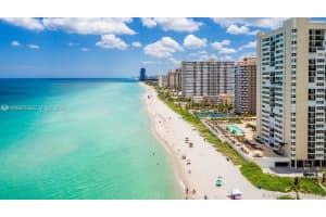 1890 S Ocean Dr 408 Hallandale Beach, FL 33009 - MLS#A11978377