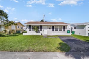 2709 Nw 54th St Tamarac, FL 33309 - MLS#A11978398