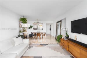 1800 Sunset Harbour Dr #809, Miami Beach, FL 33139, - MLS#A11978412