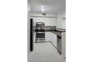 7808 Sonoma Springs Cir 103 Lake Worth, FL 33463 - MLS#A11978454