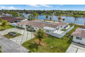 11012 Sw 117th St, Miami