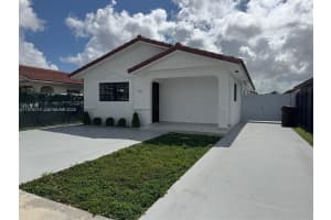 2682 W 70th Pl Hialeah, FL 33016 - MLS#A11978515