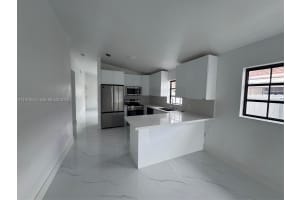 2682 W 70th Pl Hialeah, FL 33016 - MLS#A11978515