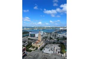 121 Ne 5th St 3400 Miami, FL 33132 - MLS#A11978516