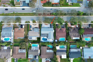 1140 N Douglas Rd Pembroke Pines, FL 33024 - MLS#A11978544