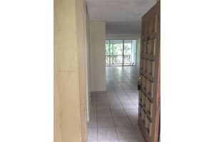 7031 Environ Blvd 221, Lauderhill