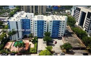 5050 7th St , Miami, FL 33126 - MLS#A11978597