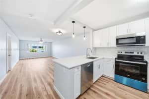 860 Se 6th Ave 311, Deerfield Beach