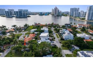 331 188th St Sunny Isles Beach, FL 33160 - MLS#A11978607