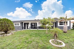 350 Sw 30th Ter Fort Lauderdale, FL 33312 - MLS#A11978655