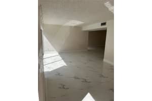 8440 Sw 154th Cir Ct 302 Miami, FL 33193 - MLS#A11978665