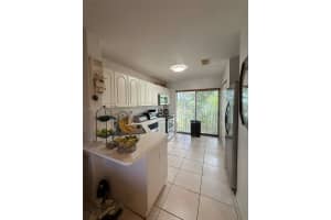 5605 Nw 109th Ave 76 Doral, FL 33178 - MLS#A11978685