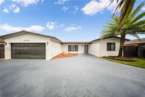 9349 Nw 24th Pl Pembroke Pines, FL 33024 - MLS#A11978696